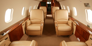 Challenger 300 exterior for Philadelphia jet charter