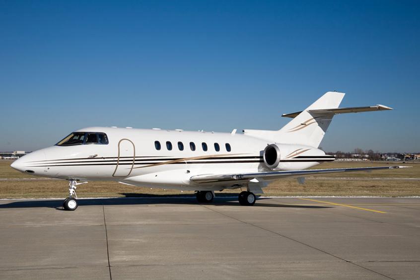 Hawker 1000 cabin interior for Philadelphia charter