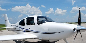 Cirrus SR-22 piston private aircraft for Philadelphia jet charter