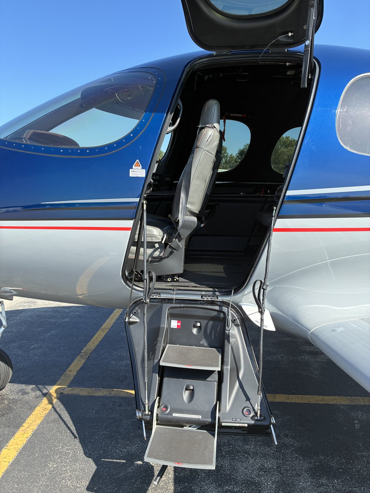 Cirrus Vision Jet SF50 exterior for Philadelphia jet charter