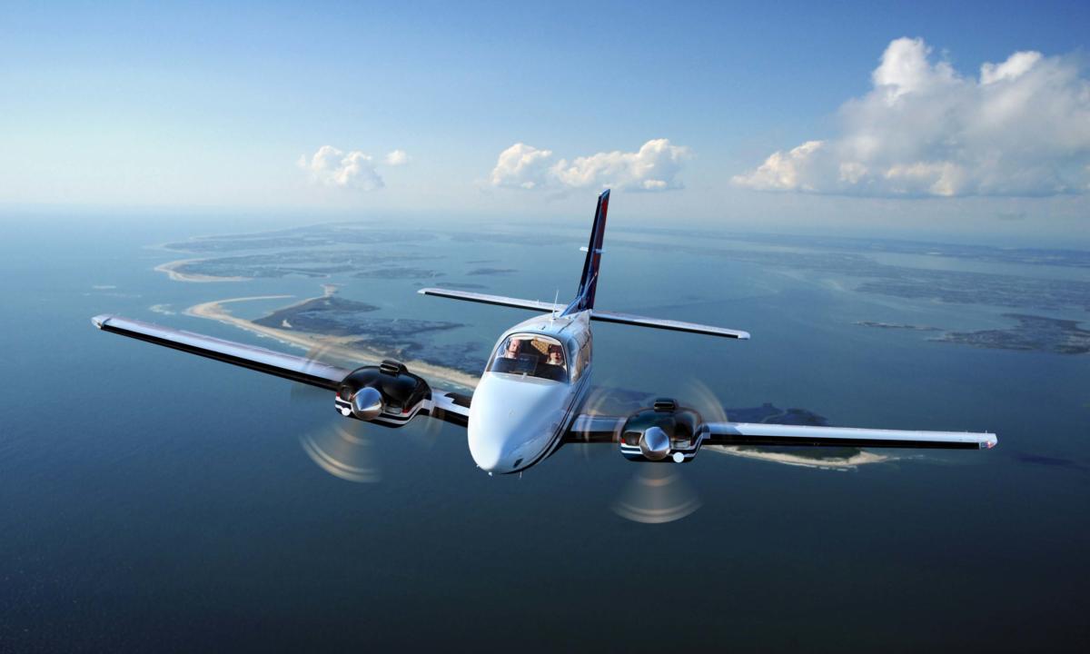 Beechcraft Baron G58 cabin interior for Philadelphia charter